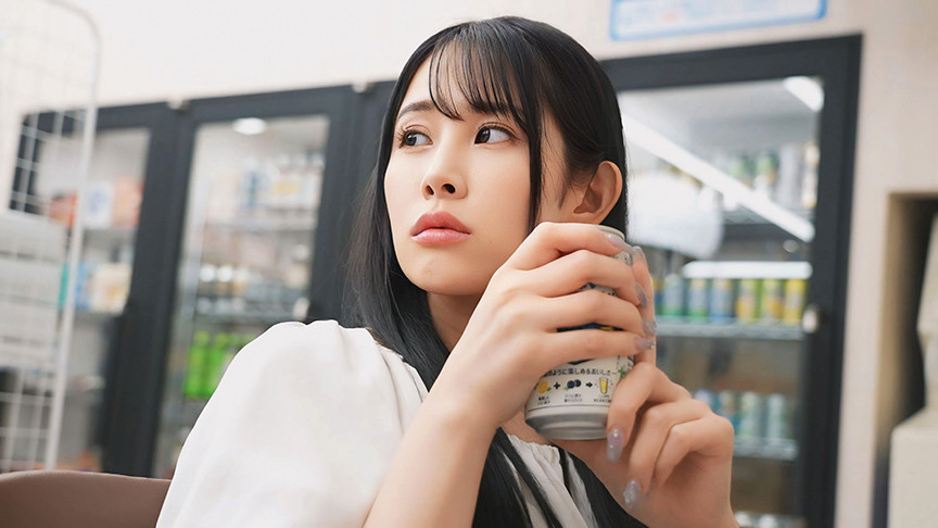 コンビニのバックヤードでセックスをするのが好きな彼女 サンプル画像5